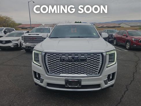 Used 2021 GMC Yukon Denali w/ Denali Ultimate Package image 2