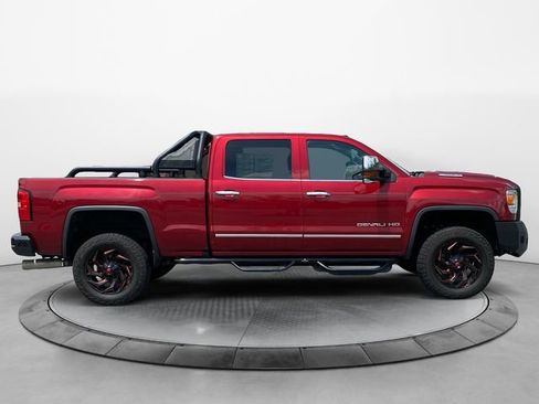 Used 2019 GMC Sierra 2500 Denali w/ Duramax Plus Package image 6