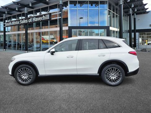 New 2026 Mercedes-Benz GLC 300 4MATIC image 2