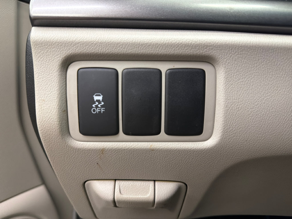 Used 2013 Acura TSX Sedan FWD image 31
