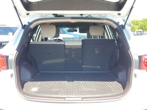 Used 2017 Hyundai Santa Fe Sport image 6