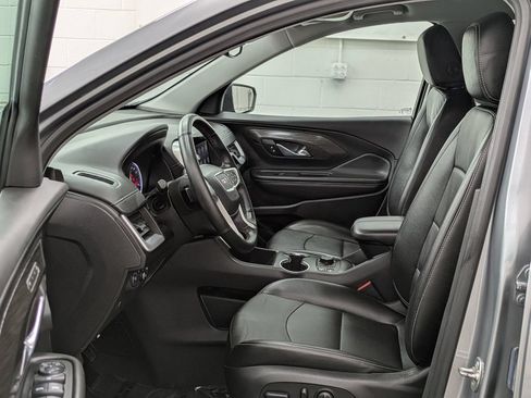 Used 2024 GMC Terrain SLT AWD/4WD image 20