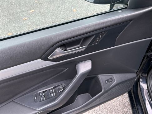 Used 2025 Volkswagen Jetta S image 13