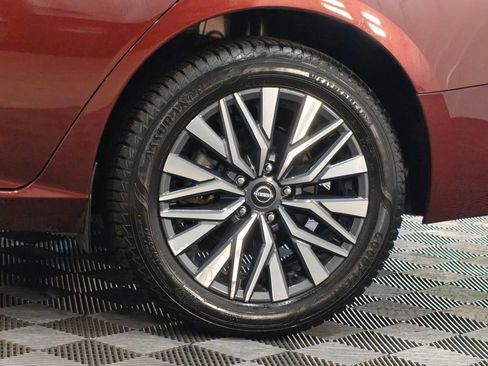Used 2023 Nissan Altima 2.5 SV w/ SV Premium Package AWD/4WD image 58