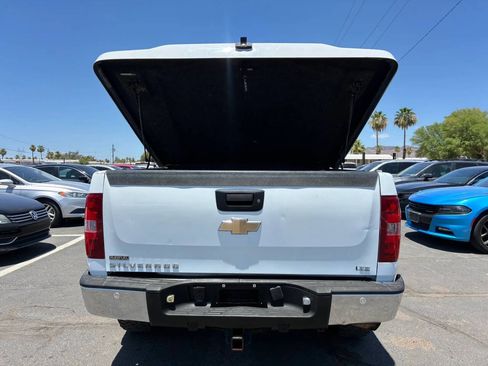 Used 2011 Chevrolet Silverado 1500 LTZ w/ LTZ Plus Package AWD/4WD image 7