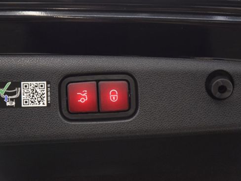 Used 2025 Mercedes-Benz E 350 E 350 image 31