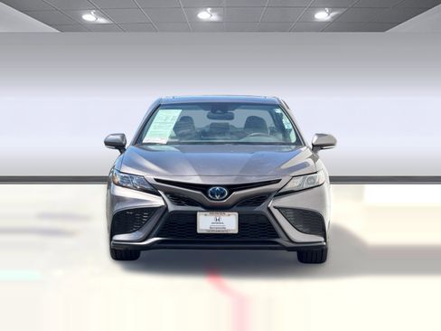 Used 2024 Toyota Camry SE w/ Audio Upgrade Package FWD image 6