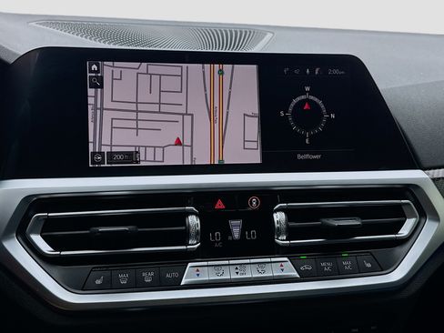 Used 2022 BMW M3 Competition w/ Executive Package RWD image 9