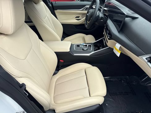 New 2026 BMW i4 eDrive40 RWD image 13