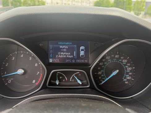 Used 2012 Ford Focus SE FWD image 28