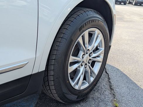 Used 2020 Cadillac XT5 Premium Luxury AWD/4WD image 29