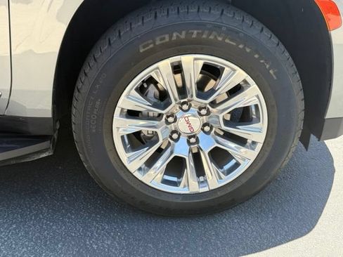 Used 2024 GMC Yukon Denali AWD/4WD image 27