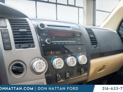 Used 2012 Toyota Tundra Limited w/ Memory Pkg image 6