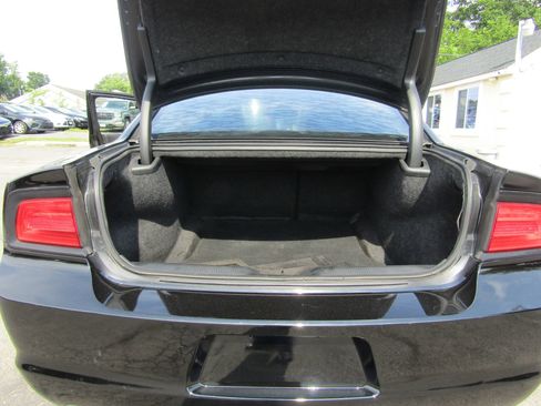 Used 2014 Dodge Charger R/T RWD image 11