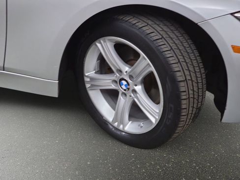 Used 2014 BMW 328i xDrive Sedan AWD/4WD image 33