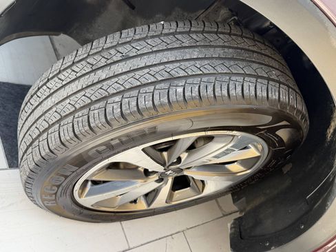 Used 2020 Kia Sorento FWD V6 image 9