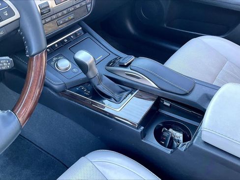 Used 2016 Lexus ES 350 image 19