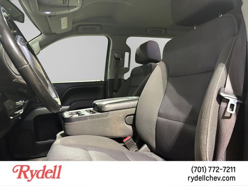 Used 2017 Chevrolet Silverado 1500 LT w/ All Star Edition image 10