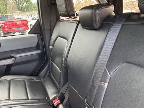 Used 2021 Ford Bronco Badlands w/ Sasquatch Package AWD/4WD image 9