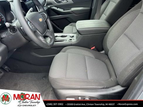 Certified 2023 Chevrolet Traverse LT FWD image 18