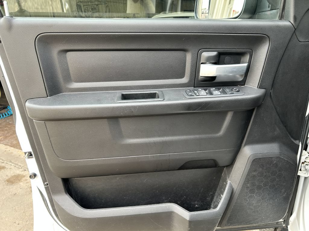Used 2019 RAM 2500 Tradesman AWD/4WD image 3