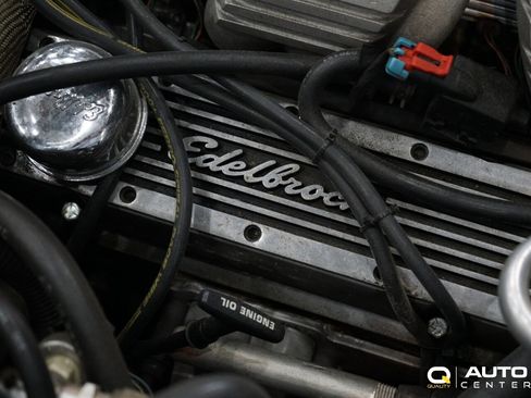 Used 1991 Chevrolet Corvette Convertible RWD image 15