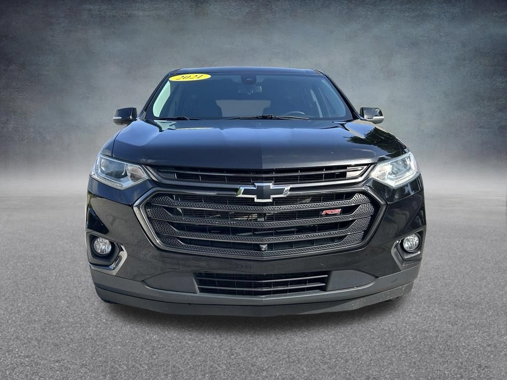 Used 2021 Chevrolet Traverse RS FWD image 2