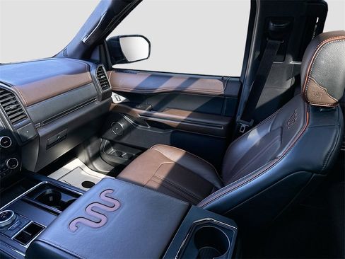 Used 2021 Ford Expedition King Ranch image 25