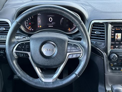 Used 2018 Jeep Grand Cherokee High Altitude image 14