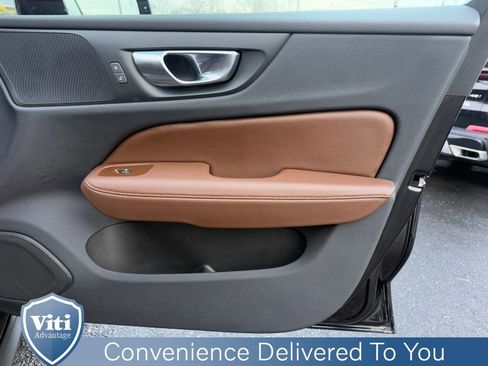 Certified 2025 Volvo V60 B5 Cross Country Plus image 28