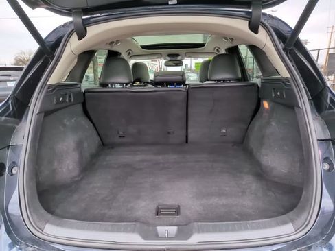 Used 2019 INFINITI QX50 Essential w/ Premium Heat Package image 19