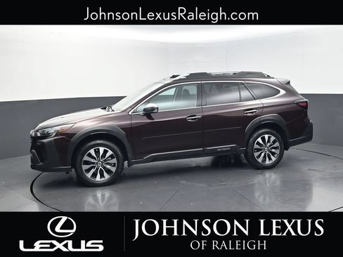 Used 2025 Subaru Outback Touring XT AWD/4WD image 2