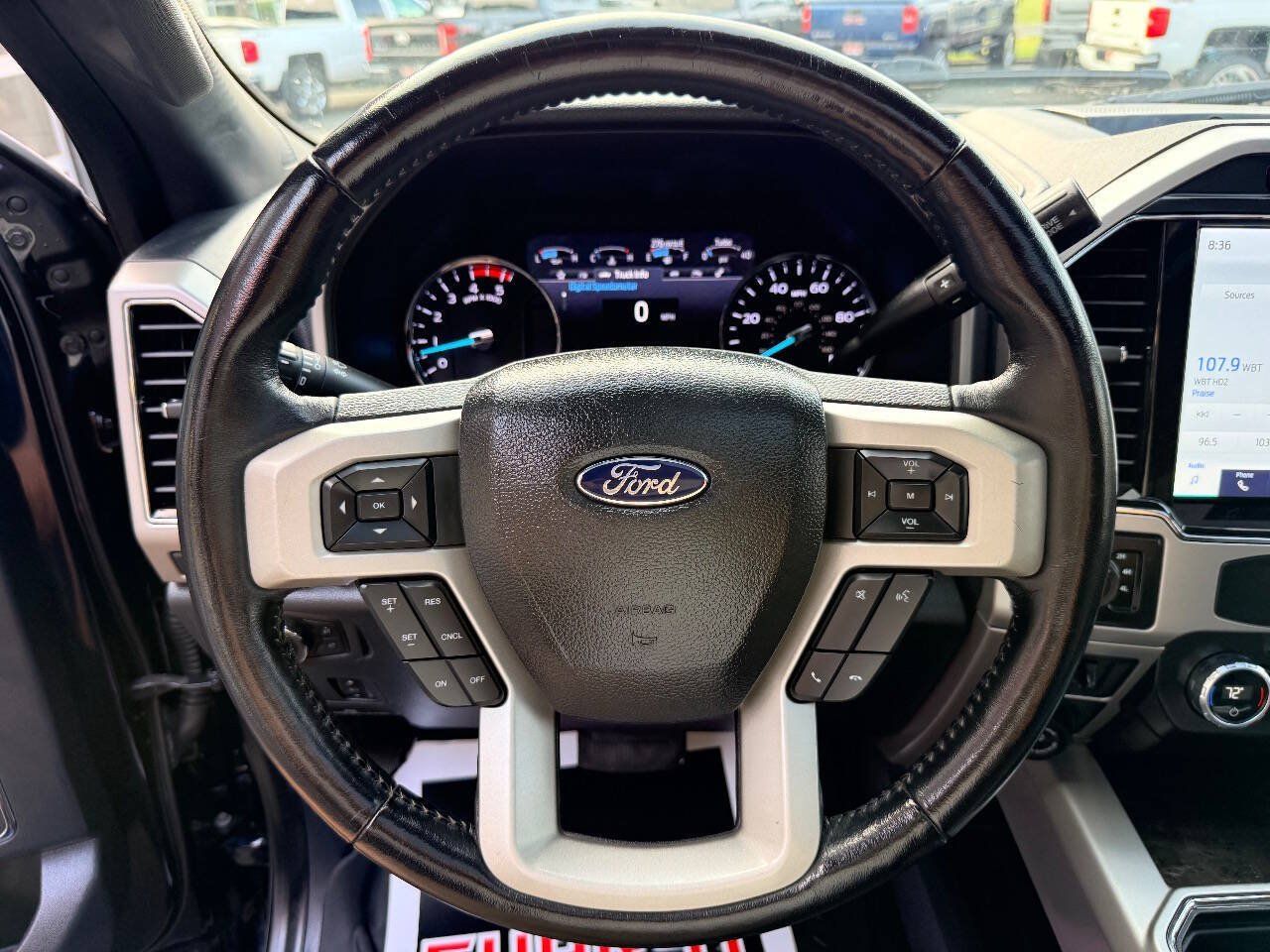 Used 2022 Ford F250 Lariat w/ Lariat Ultimate Package AWD/4WD image 24