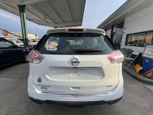 Used 2015 Nissan Rogue S AWD/4WD image 5