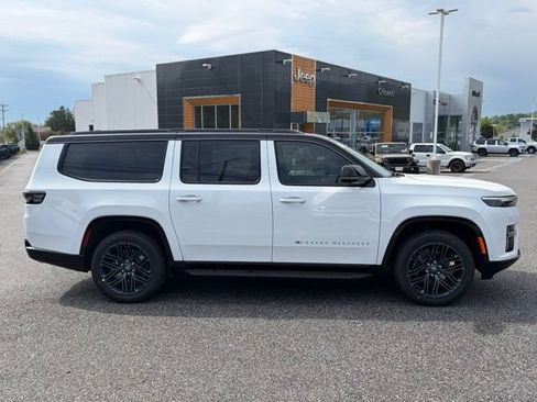 New 2026 Jeep Grand Wagoneer L 4WD image 8