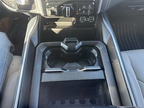 Used 2022 RAM 1500 Limited image 35