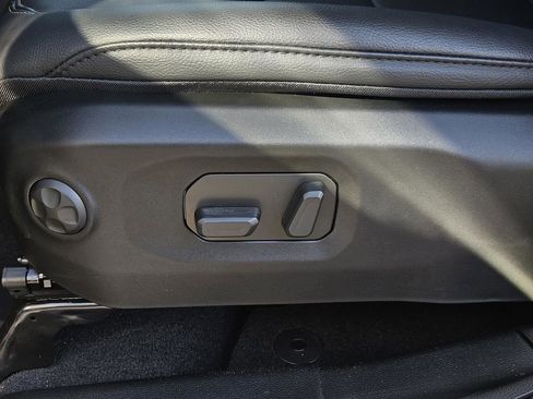 New 2026 Jeep Gladiator Sport image 26