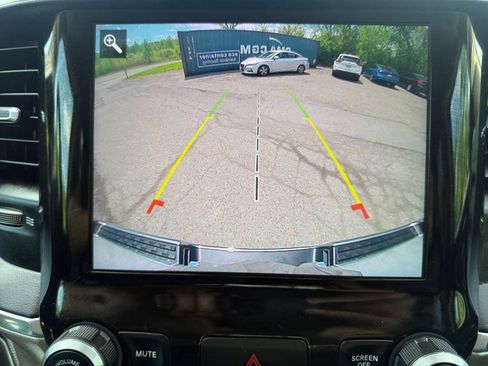 Used 2021 RAM 1500 Laramie AWD/4WD image 13
