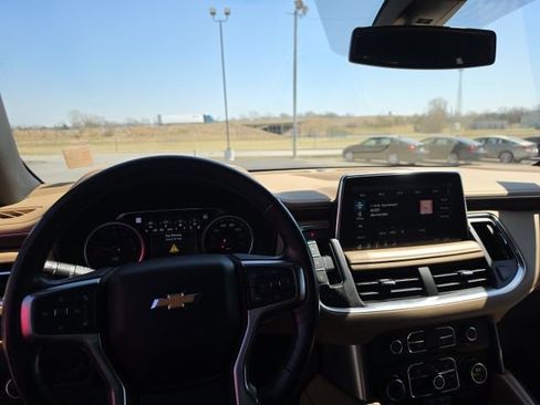 Used 2021 Chevrolet Tahoe Premier image 19