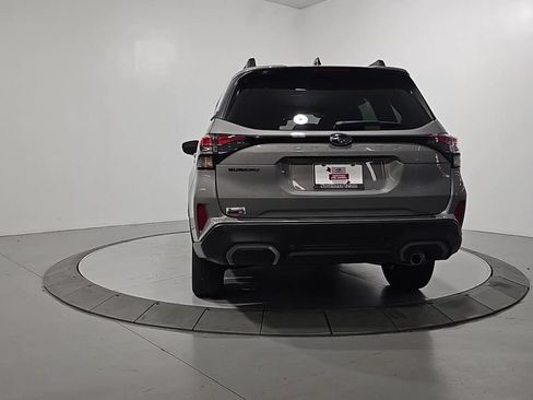 Used 2025 Subaru Forester Limited AWD/4WD image 5