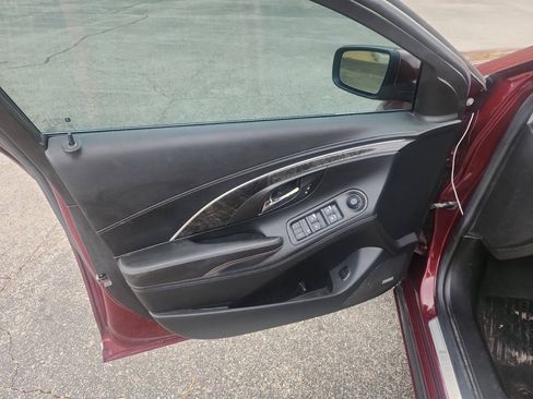 Used 2015 Buick LaCrosse Leather w/ Experience Buick Package AWD/4WD image 11