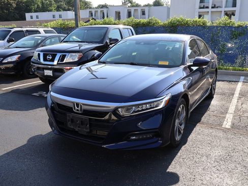 Used 2018 Honda Accord EX-L image 3