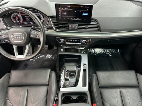 Used 2024 Audi Q5 2.0T Premium w/ Summer of Audi Package AWD/4WD image 15