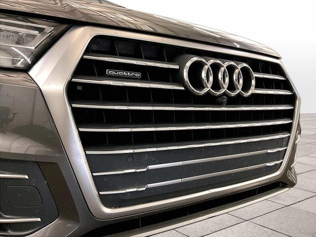 Used 2019 Audi Q7 2.0T Premium Plus w/ Premium Plus Package AWD/4WD image 31