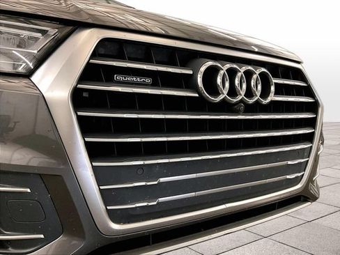Used 2019 Audi Q7 2.0T Premium Plus w/ Premium Plus Package AWD/4WD image 31