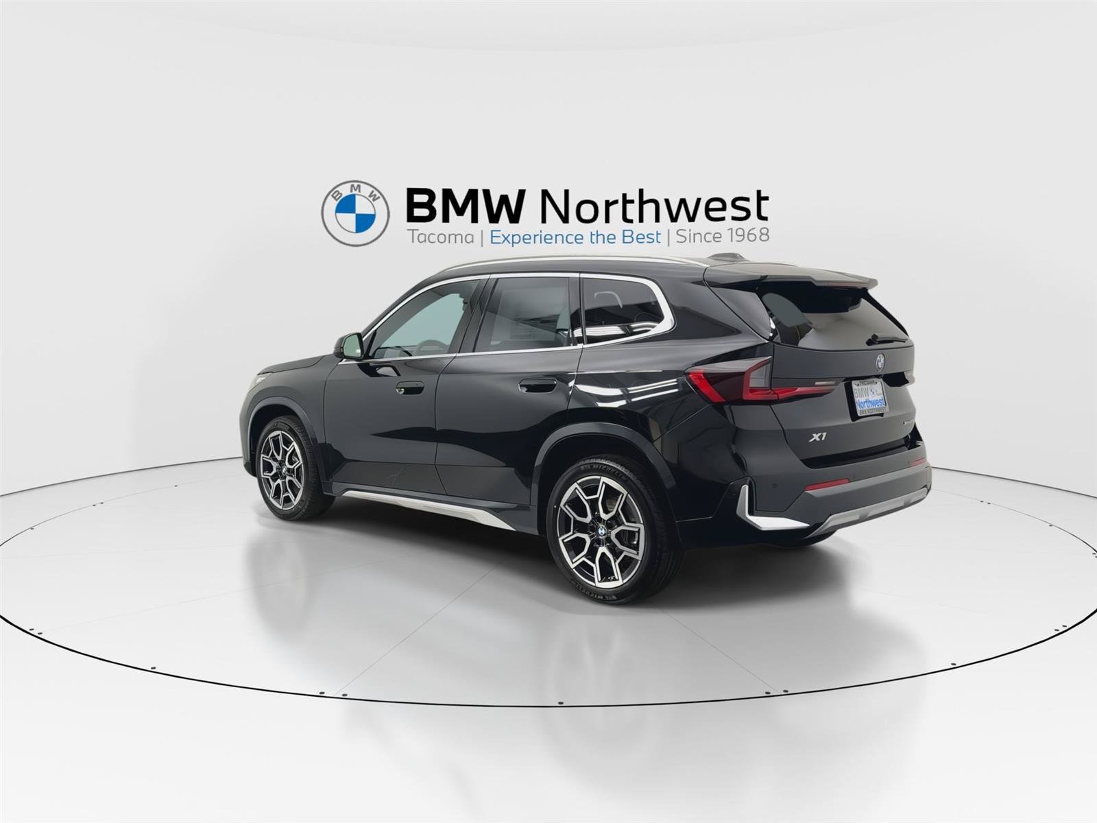 Used 2026 BMW X1 xDrive28i w/ Convenience Package AWD/4WD image 12