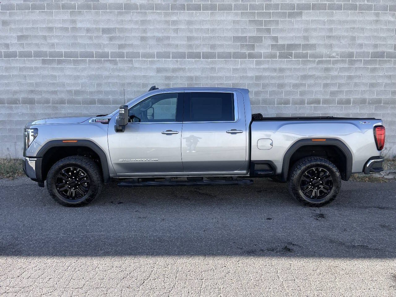 Used 2026 GMC Sierra 2500 SLE w/ SLE Value Package; AWD/4WD image 11