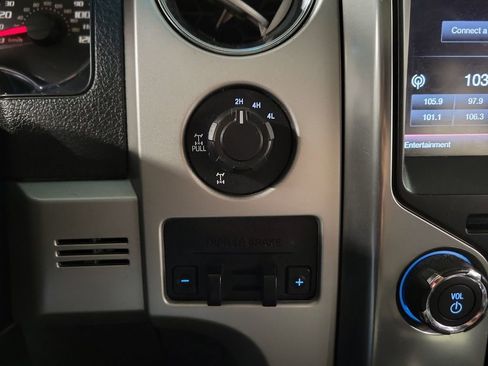 Used 2014 Ford F150 FX4 w/ Equipment Group 402A Luxury AWD/4WD image 18