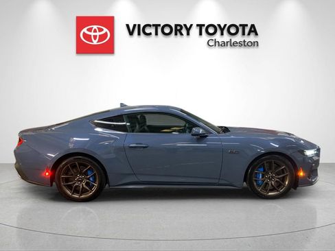 Used 2024 Ford Mustang GT Premium image 6