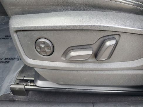 Used 2021 Audi Q5 2.0T Premium w/ Convenience Package image 19